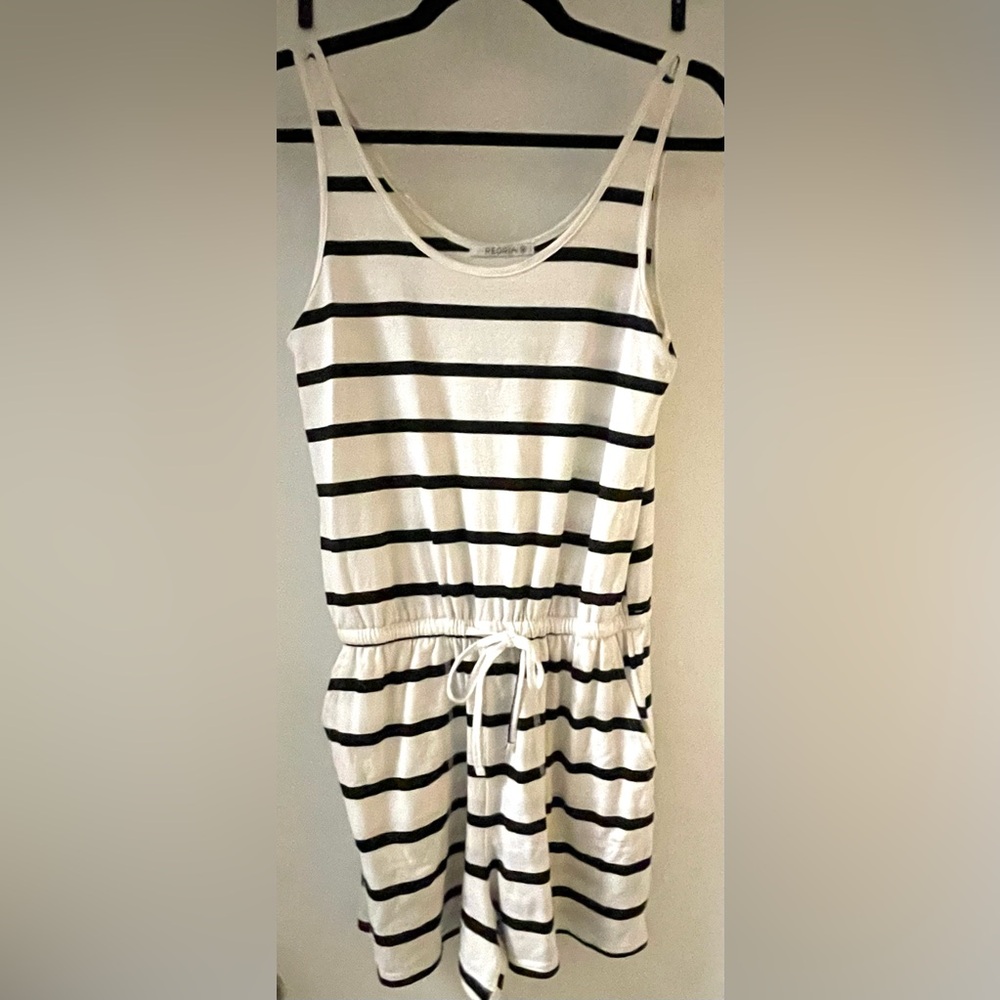 ReoRia Womens Summer Scoop Neck Sleeveless Tank Top Short jumpsuit Romper